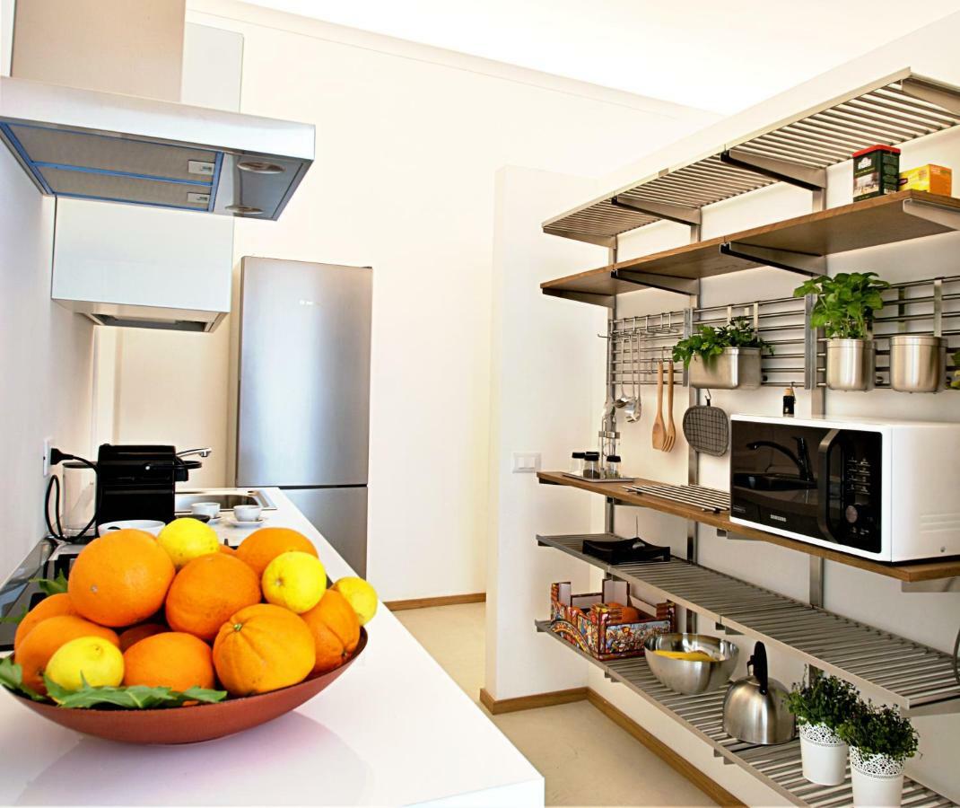 Maqueda331 Apartment Palermo Luaran gambar